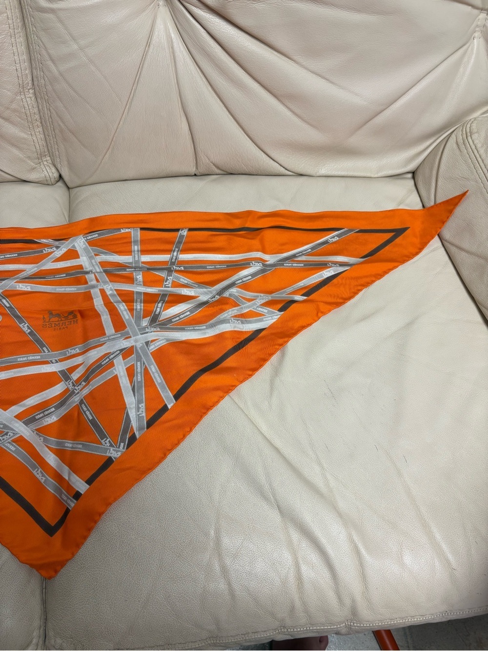 VTG HERMES Bolduc Triangle Silk Scarf Orange Brown White Gray Ribbon - Picture 11 of 15